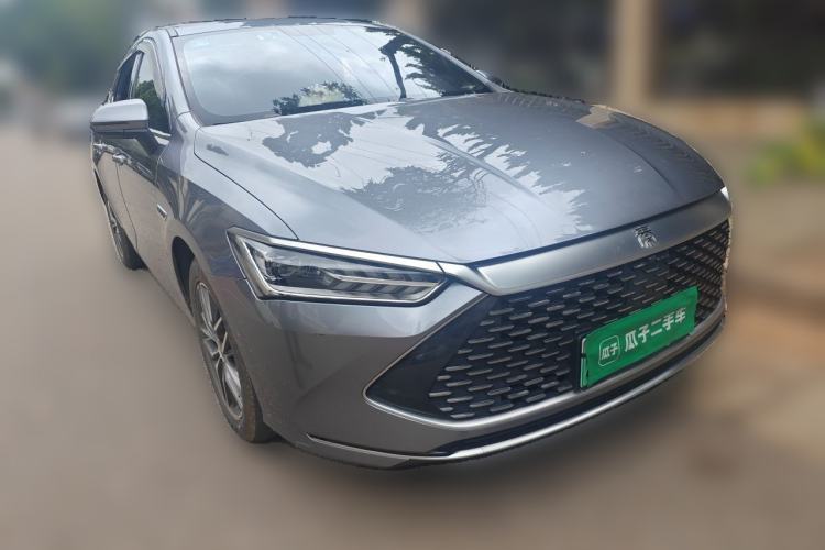 Used BYD Qin PLUS 2021 DM-i 55KM Flagship Model Front Right 45 Deg