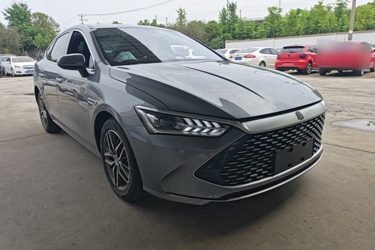 Used BYD Qin PLUS 2021 DM-i 55KM Flagship Model Front Right 45 Deg