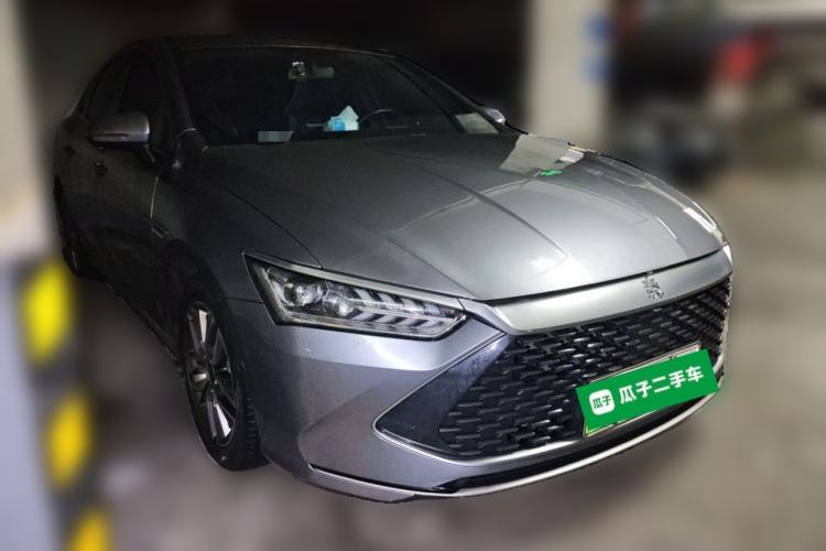 Used BYD Qin PLUS 2021 DM-i 55KM Flagship Model Front Right 45 Deg