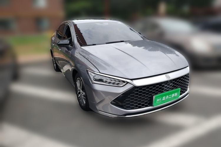 Used BYD Qin PLUS 2021 DM-i 55KM Flagship Model Front Right 45 Deg