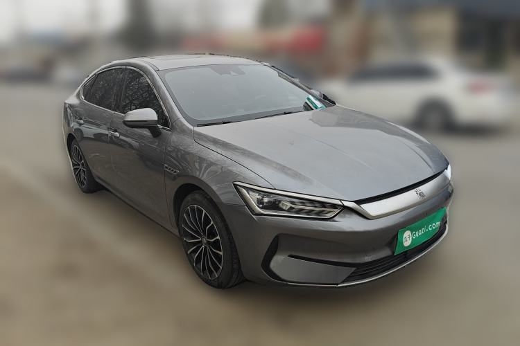 Used BYD Qin PLUS 2021 EV 600KM Flagship Model Front Right 45 Deg