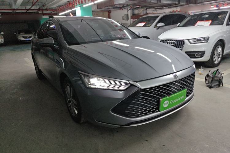 Used BYD Qin PLUS 2021 DM-i 55KM Flagship Model Front Right 45 Deg