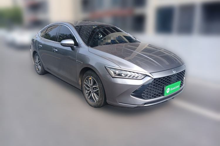 Used BYD Qin PLUS 2021 DM-i 55KM Flagship Model Front Right 45 Deg