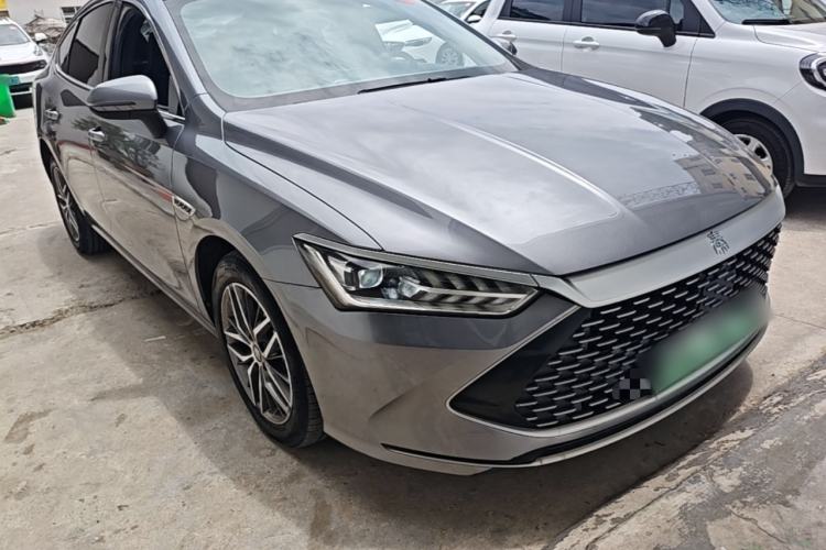 Used BYD Qin PLUS 2021 DM-i 55KM Flagship Model Front Right 45 Deg