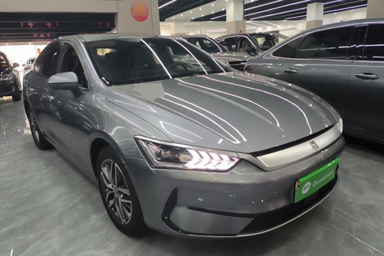 Used BYD Qin PLUS 2021 EV 500KM Luxury Model Front Right 45 Deg