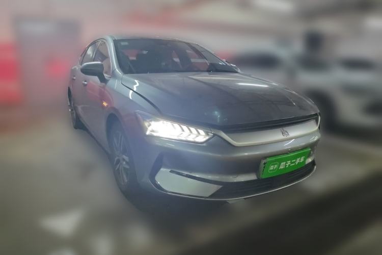 Used BYD Qin PLUS 2021 EV 500KM Luxury Model Front Right 45 Deg