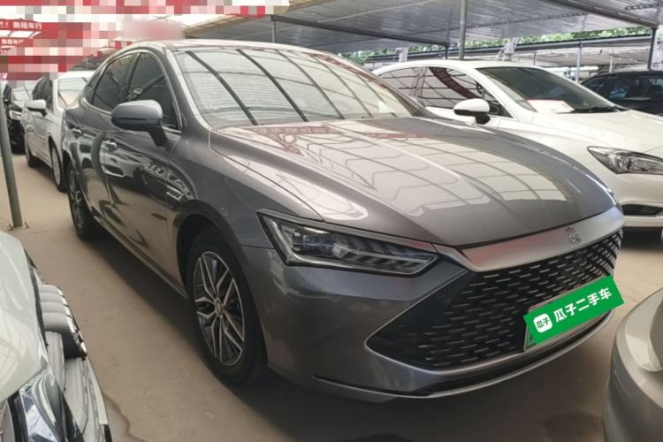 Used BYD Qin PLUS 2021 DM-i 55KM Flagship Model Front Right 45 Deg