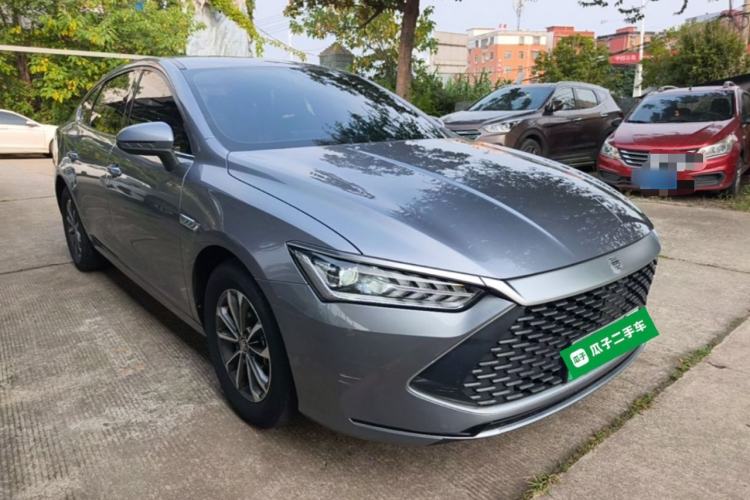 Used BYD Qin PLUS 2021 DM-i 55KM Prestige Model Front Right 45 Deg