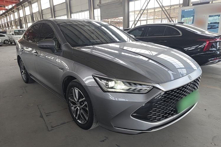 Used BYD Qin PLUS 2021 DM-i 55KM Flagship Model Front Right 45 Deg