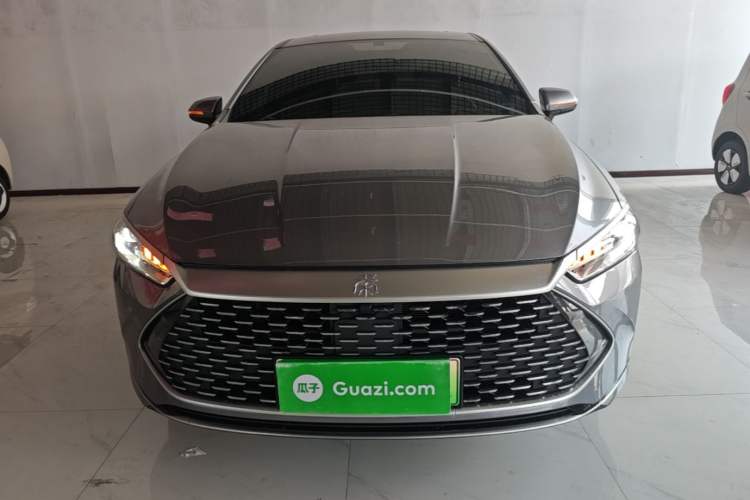Used BYD Qin PLUS 2021 DM-i 55KM Flagship Model Front