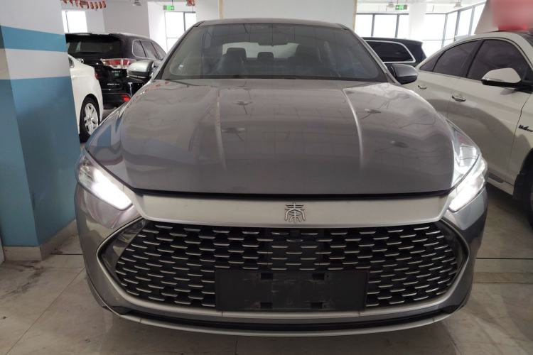 Used BYD Qin PLUS 2021 DM-i 55KM Flagship Model Front