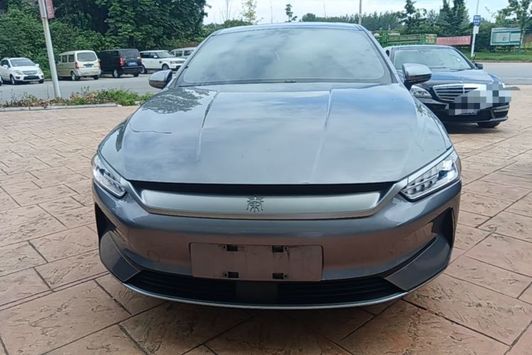 Used BYD Qin PLUS 2021 EV 500KM Luxury Model Front