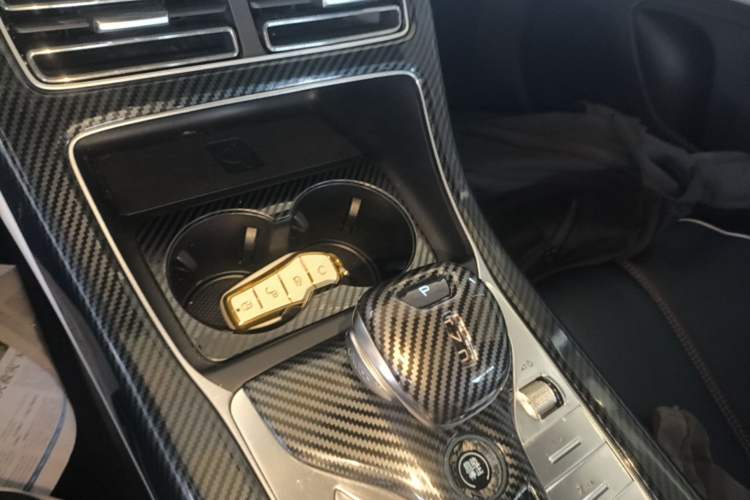 Used BYD Qin PLUS 2021 DM-i 55KM Flagship Model Gear Lever