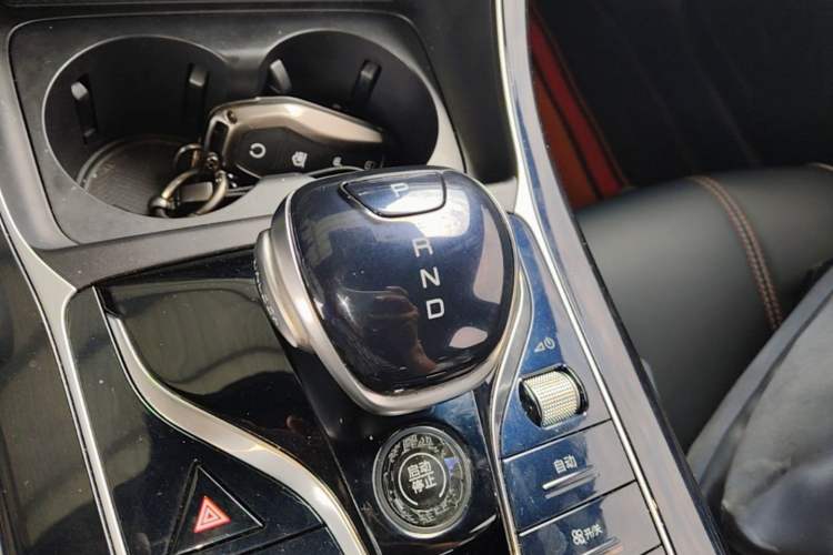 Used BYD Qin PLUS 2021 DM-i 120KM Flagship Model Gear Lever