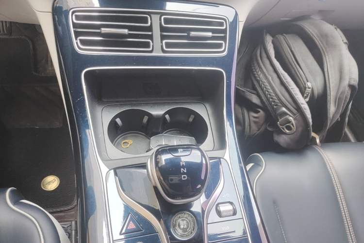 Used BYD Qin PLUS 2021 EV 600KM Flagship Model Gear Lever