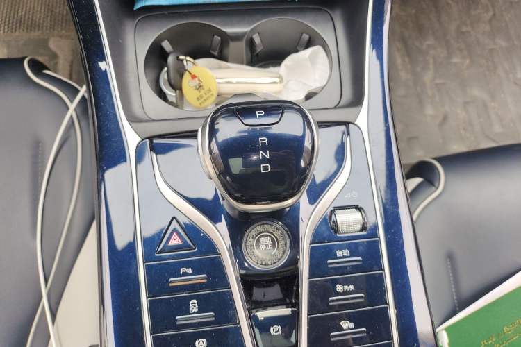 Used BYD Qin PLUS 2021 DM-i 55KM Flagship Model Gear Lever