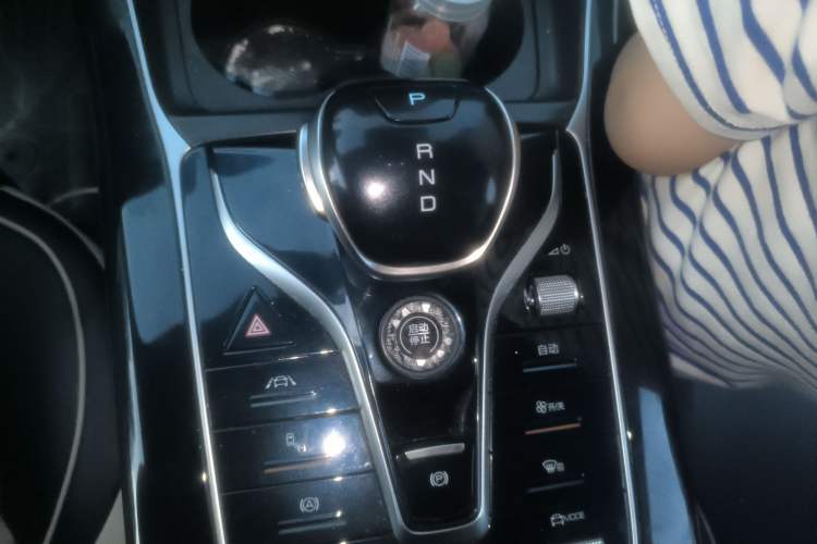 Used BYD Qin PLUS 2021 EV 500KM Premium Model Gear Lever