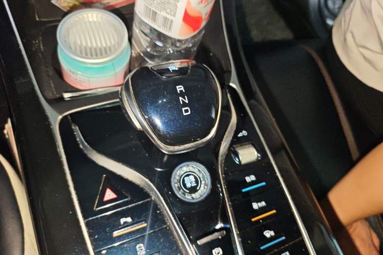 Used BYD Qin PLUS 2021 EV 500KM Luxury Model Gear Lever