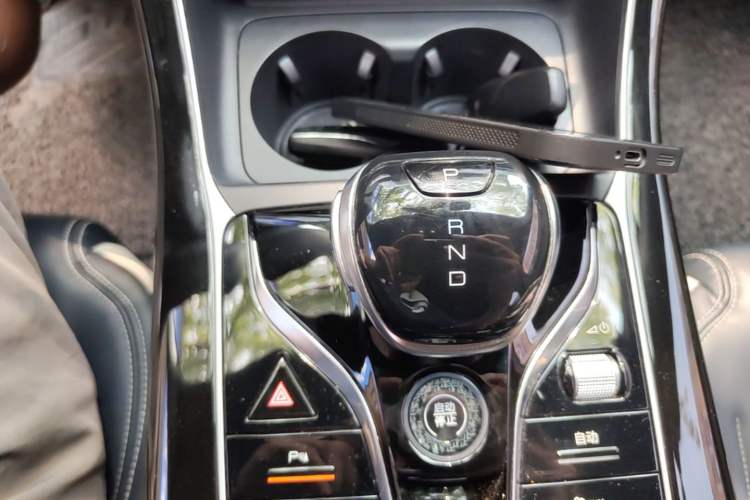 Used BYD Qin PLUS 2021 DM-i 55KM Prestige Model Gear Lever