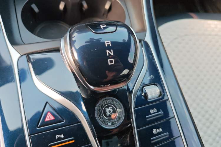 Used BYD Qin PLUS 2021 DM-i 120KM Prestige Model Gear Lever