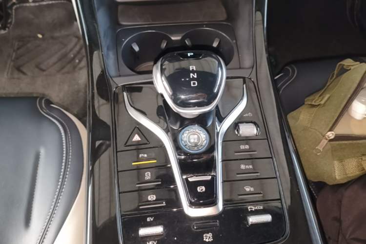 Used BYD Qin PLUS 2021 DM-i 55KM Prestige Model Gear Lever