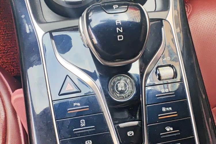 Used BYD Qin PLUS 2021 DM-i 55KM Flagship Model Gear Lever