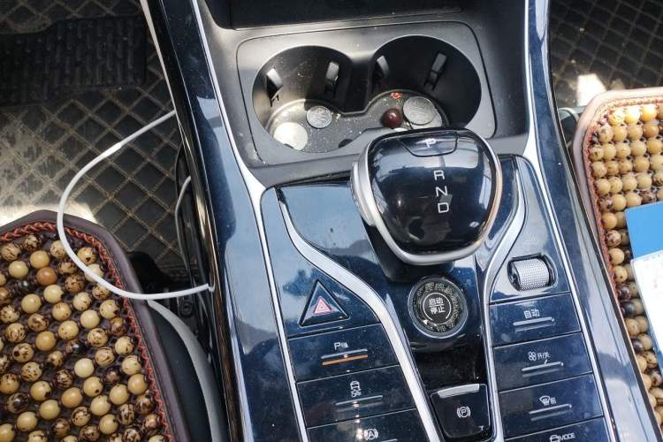 Used BYD Qin PLUS 2021 DM-i 55KM Flagship Model Gear Lever