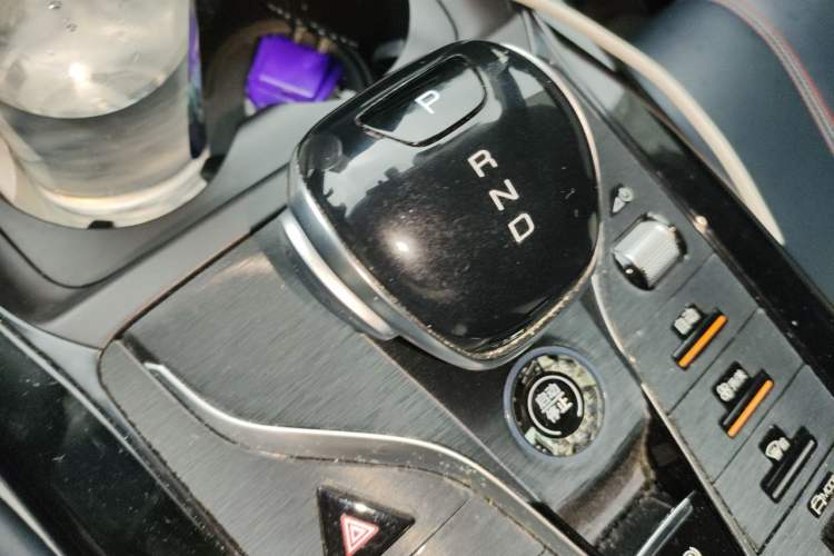 Used BYD Qin PLUS 2021 DM-i 55KM Prestige Model Gear Lever