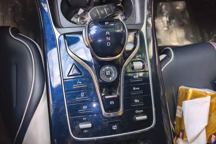 Used BYD Qin PLUS 2021 DM-i 120KM Prestige Model Gear Lever