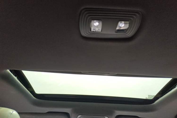 Used BYD Qin PLUS 2021 DM-i 55KM Flagship Model Headliner