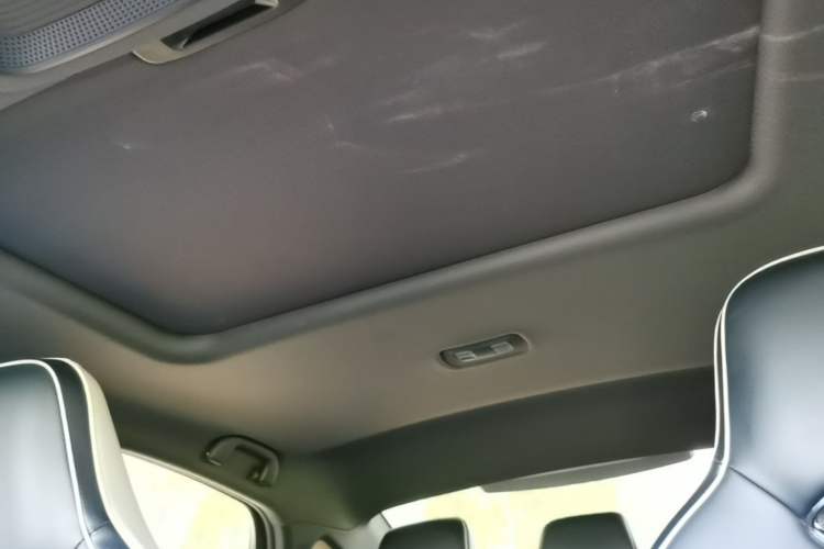 Used BYD Qin PLUS 2021 EV 500KM Luxury Model Headliner