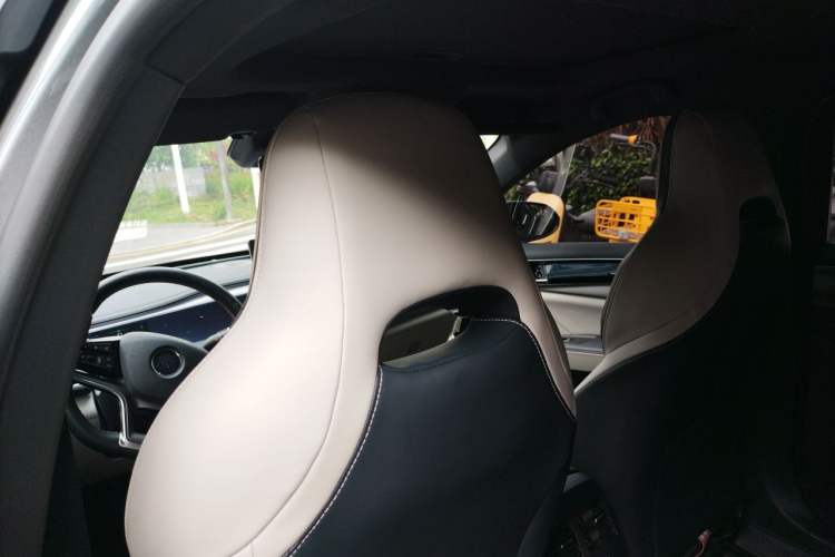 Used BYD Qin PLUS 2021 DM-i 120KM Flagship Model Headliner