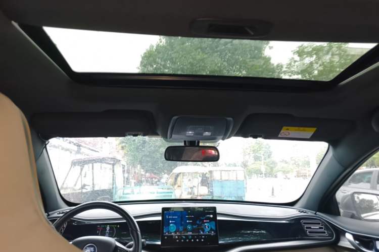 Used BYD Qin PLUS 2021 EV 400KM Luxury Model Headliner
