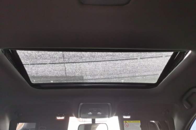 Used BYD Qin PLUS 2021 EV 500KM Luxury Model Headliner