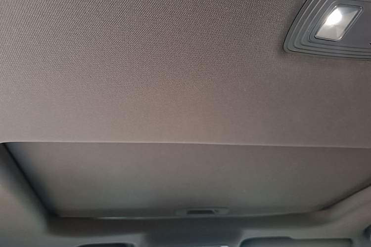 Used BYD Qin PLUS 2021 EV 500KM Luxury Model Headliner