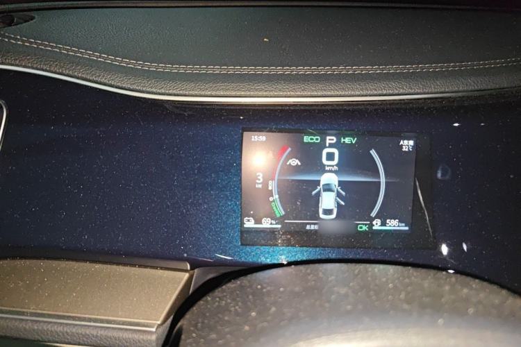 Used BYD Qin PLUS 2021 DM-i 120KM Flagship Model Instrument Cluster