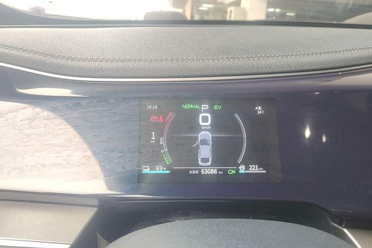 Used BYD Qin PLUS 2021 DM-i 55KM Flagship Model Instrument Cluster