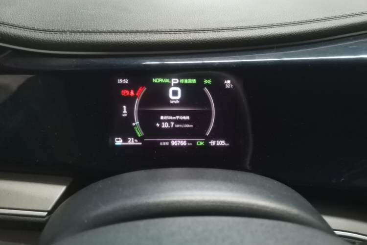 Used BYD Qin PLUS 2021 EV 500KM Luxury Model Instrument Cluster
