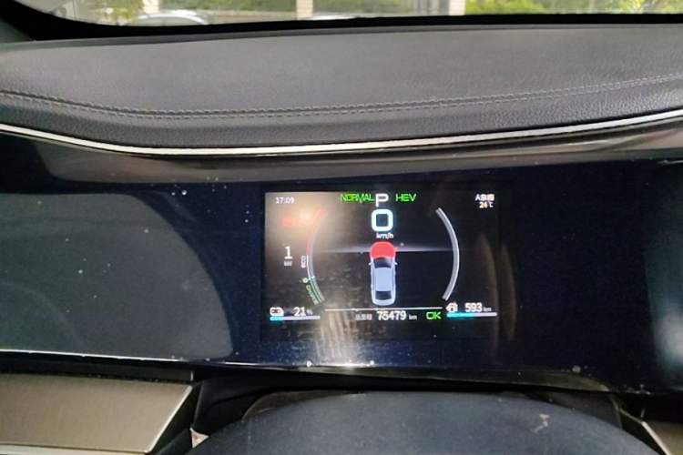 Used BYD Qin PLUS 2021 DM-i 55KM Flagship Model Instrument Cluster