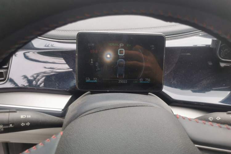 Used BYD Qin PLUS 2021 DM-i 55KM Flagship Model Instrument Cluster
