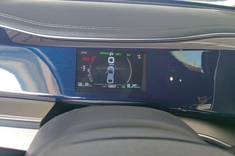 Used BYD Qin PLUS 2021 DM-i 55KM Flagship Model Instrument Cluster