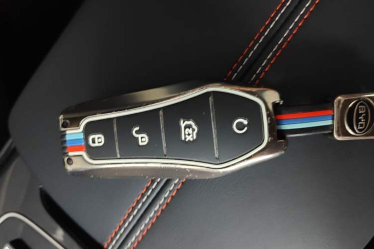 Used BYD Qin PLUS 2021 DM-i 55KM Flagship Model Interior 1