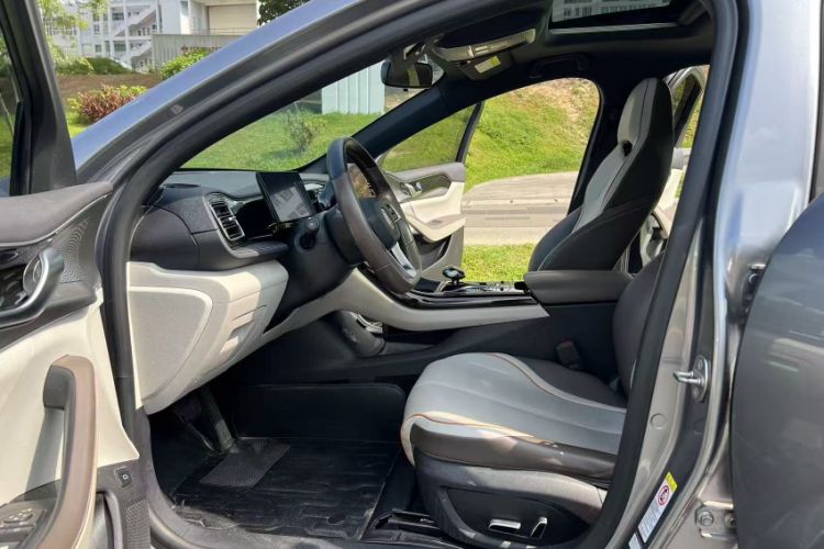 Used BYD Qin PLUS 2021 DM-i 55KM Flagship Model Interior 1