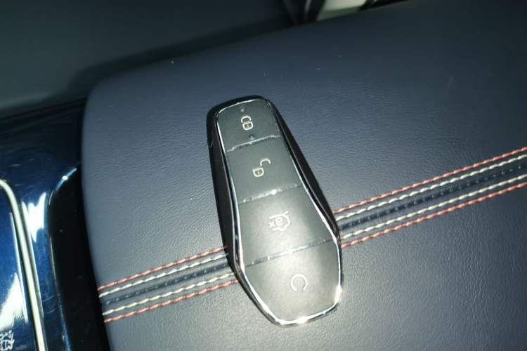 Used BYD Qin PLUS 2021 EV 400KM Luxury Model Interior 1