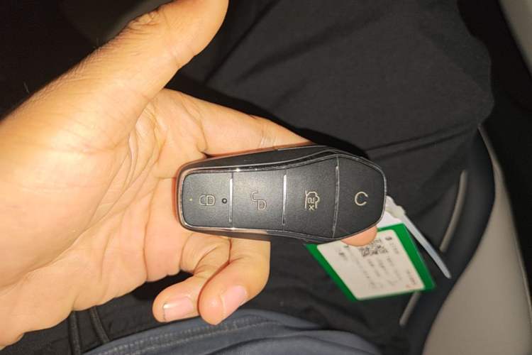 Used BYD Qin PLUS 2021 DM-i 55KM Flagship Model Interior 1