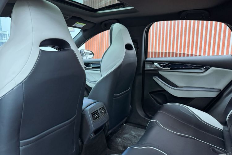 Used BYD Qin PLUS 2021 DM-i 55KM Prestige Model Interior 1