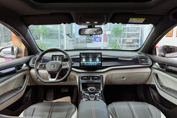 Used BYD Qin PLUS 2021 DM-i 55KM Prestige Model Interior 10