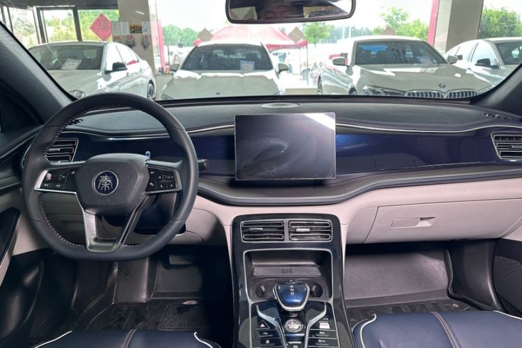Used BYD Qin PLUS 2021 DM-i 55KM Flagship Model Interior 12