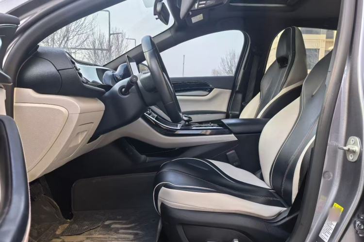 Used BYD Qin PLUS 2021 DM-i 55KM Flagship Model Interior 2