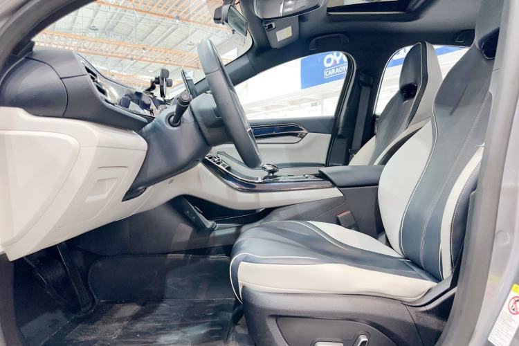 Used BYD Qin PLUS 2021 EV 400KM Luxury Model Interior 2
